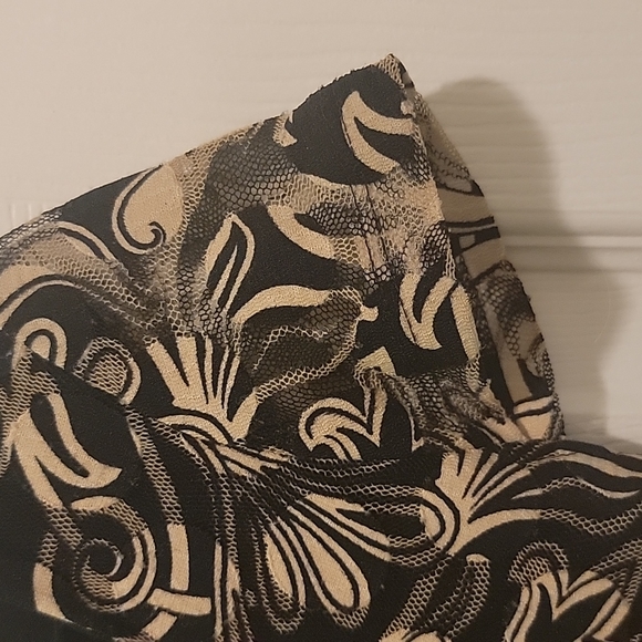 INC top sz M - Picture 3 of 5